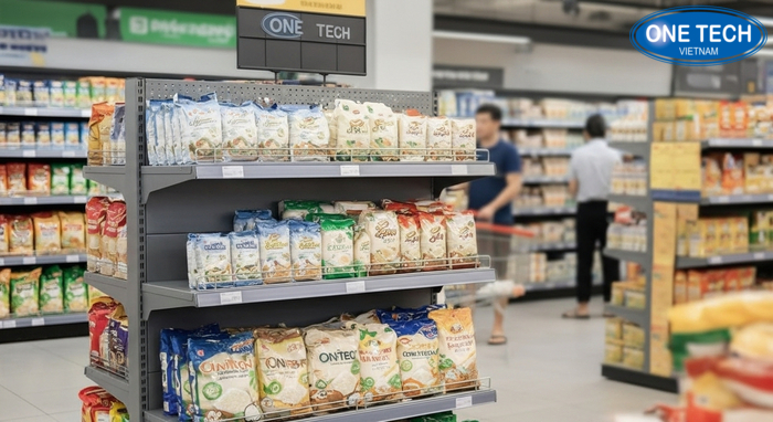OneTech – Kệ siêu thị Đà Nẵng cung cấp kệ trưng bày gạo Hình ảnh showroom hoặc kho kệ siêu thị tại Đà Nẵng phục vụ lắp đặt kệ trưng bày gạo