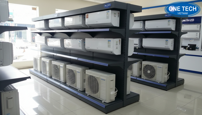 Thi công kệ trưng bày điều hoà tại Đà Nẵng Ảnh thực tế thi công kệ trưng bày điều hoà tại cửa hàng điện lạnh ở Đà Nẵng
