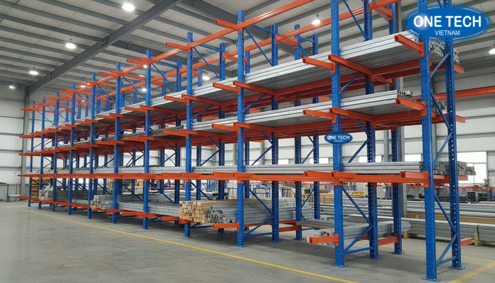 Minh hoa thông số kệ tay đỡ: tải tay đỡ, chiều cao, khoảng cách tầng