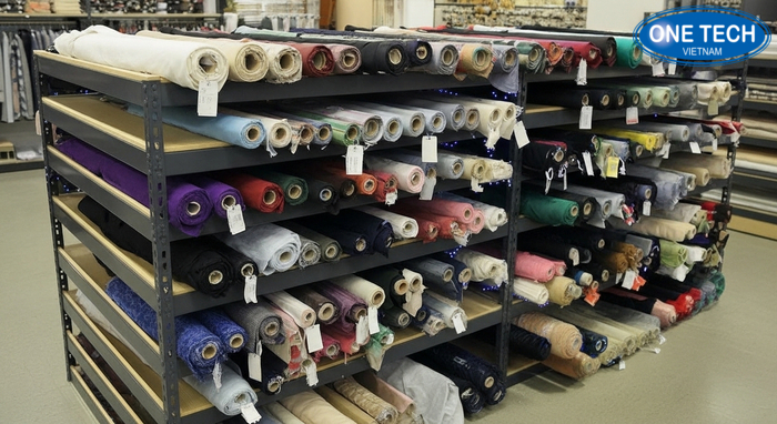 Kệ đa năng modul trưng bày vải Kệ đa năng modul linh hoạt thay đổi tầng cho nhiều loại vải