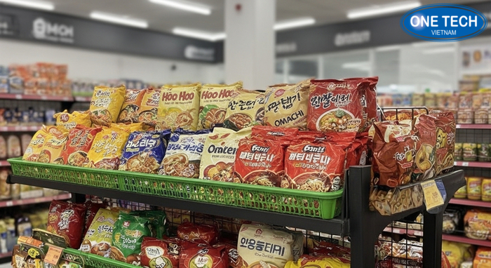 Kệ rổ đựng mì tôm nhiều nhãn Kệ rổ đựng mì nhiều nhãn hiệu như Hảo Hảo Omachi mì Hàn Quốc